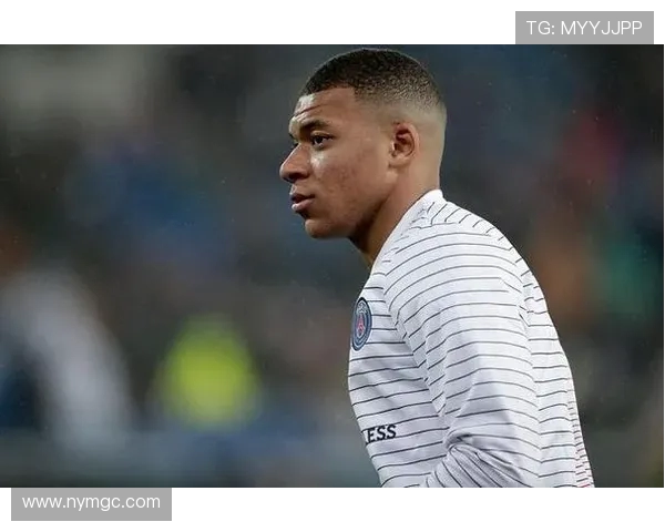 基利安·姆巴佩：足球天才崛起的背后故事与未来展望