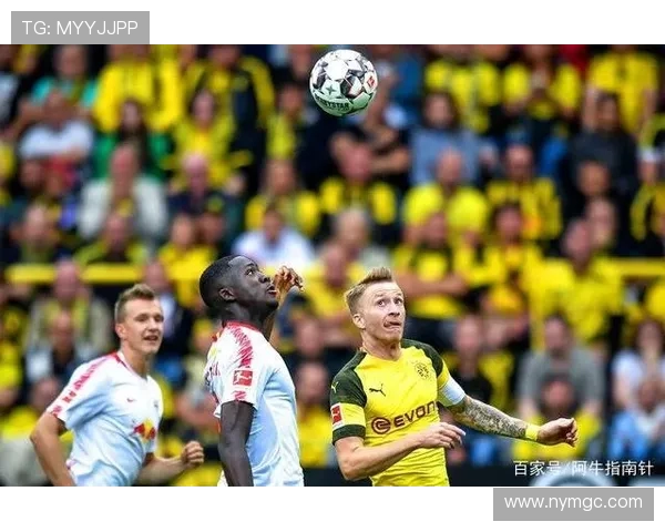 乌德勒支队与坎布尔的精彩对决揭示足球战术与团队合作的魅力